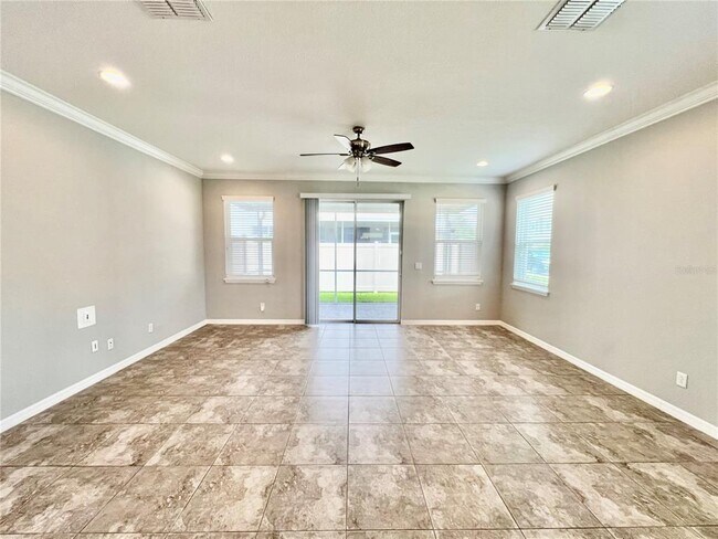 Building Photo - 26340 Limestone Spgs Wy