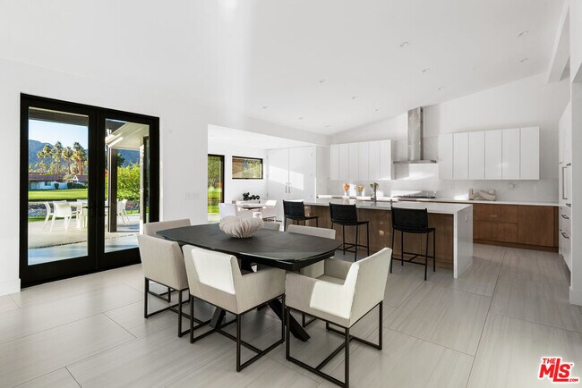 Building Photo - 49723 Ave Montero