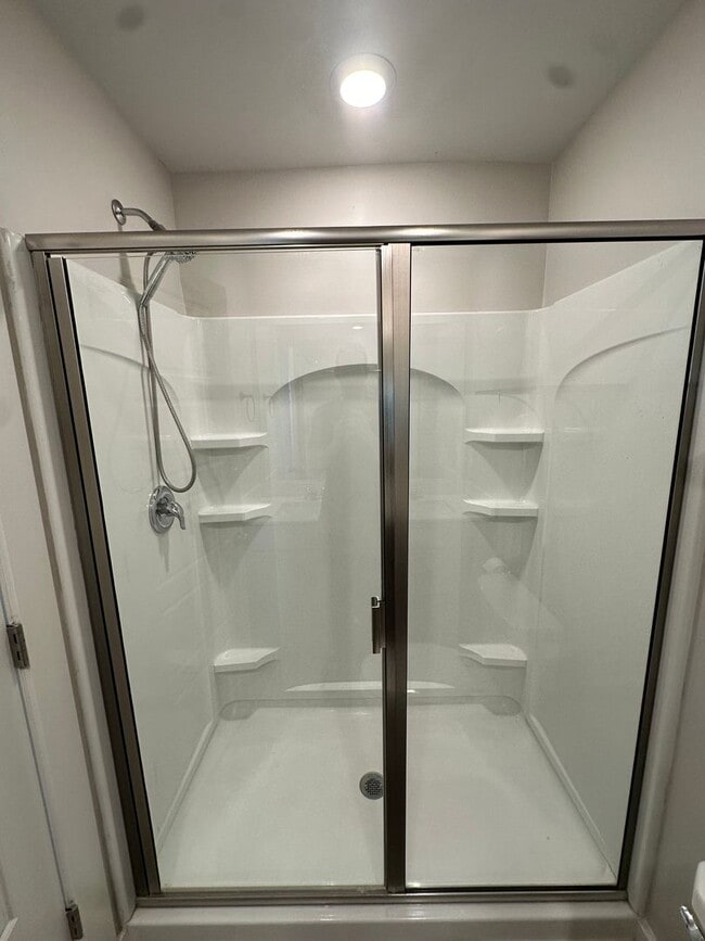 Building Photo - 1730 Frodo Wy