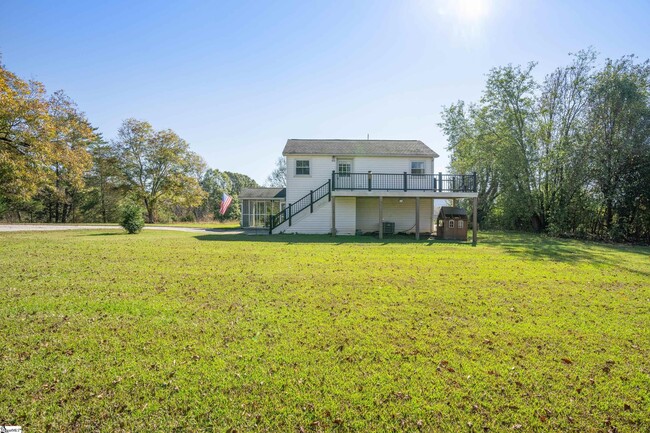 Building Photo - 830 Tigerville Rd