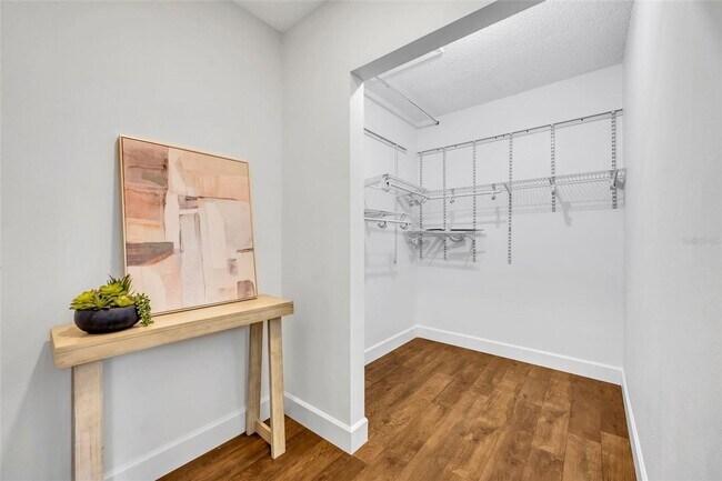 Building Photo - Beautiful Winter Park home
