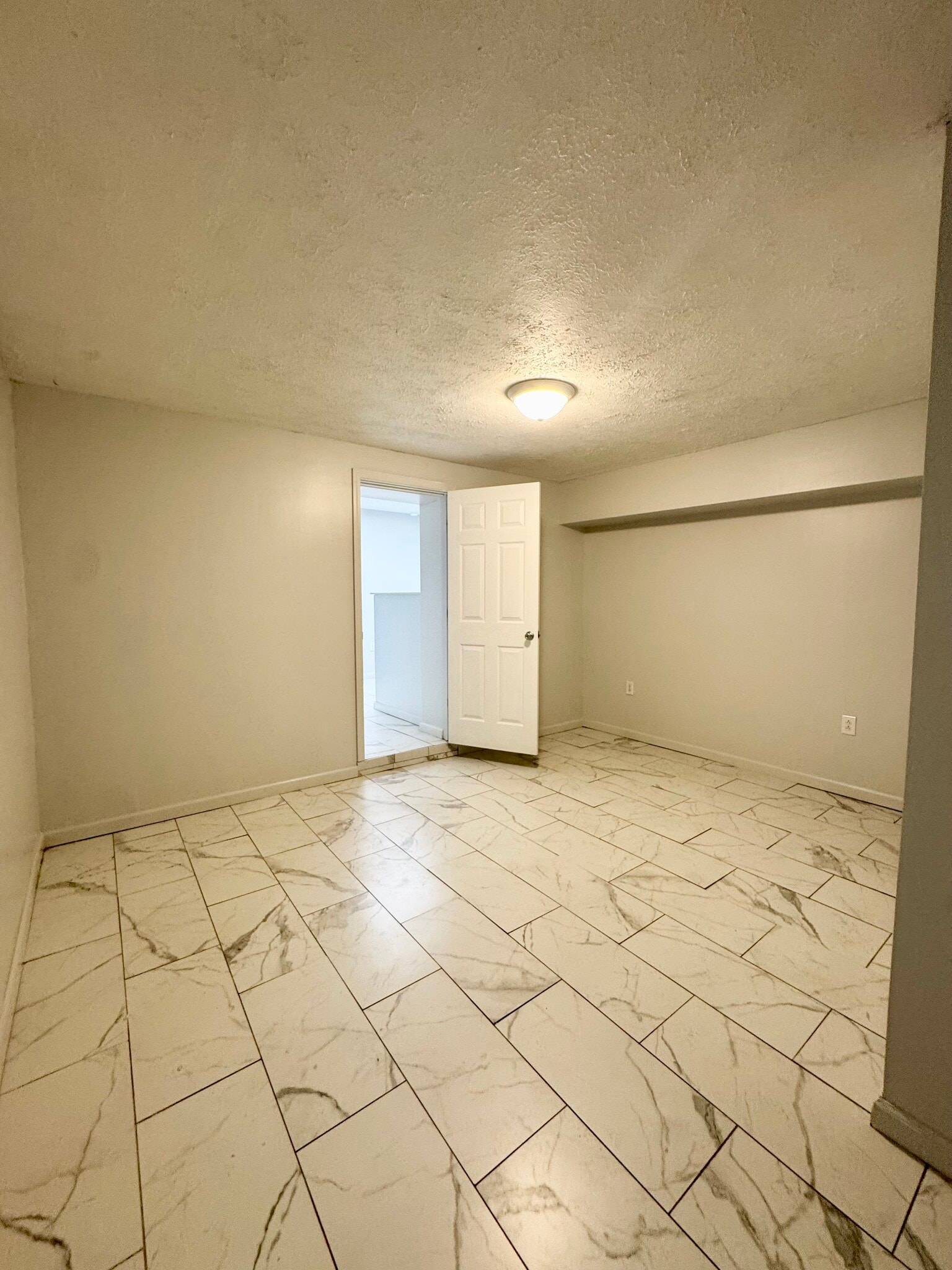 Building Photo - 2257 3rd St