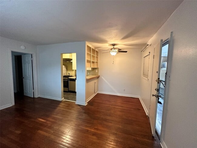 Building Photo - 2022 Branard St