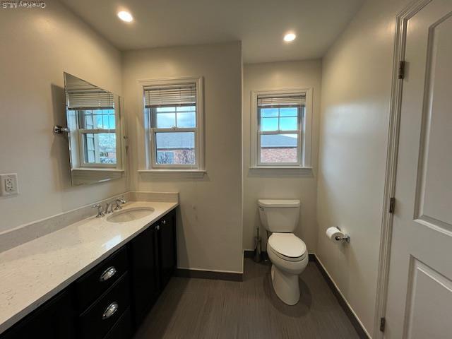 Building Photo - 50 Sintsink Dr E