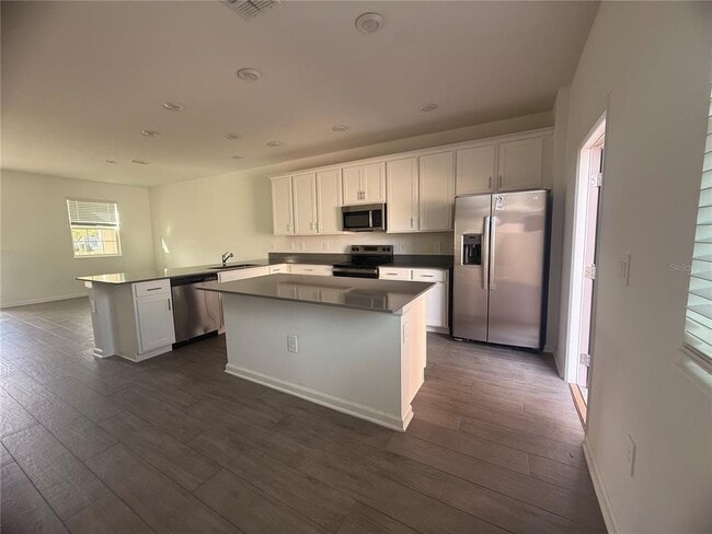 Building Photo - 1661 Cross Prairie Pkwy