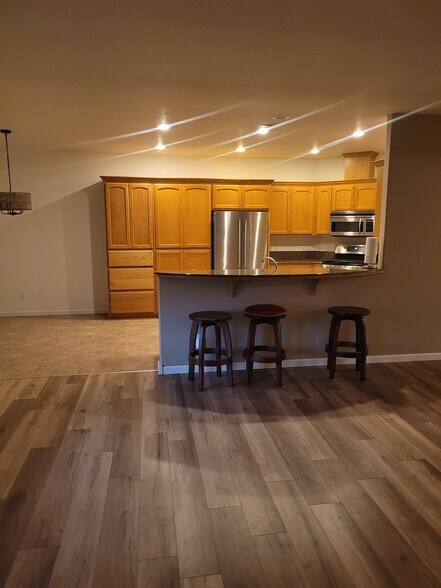 Building Photo - 396 Patricia Ln