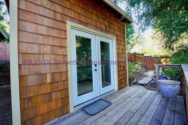 Building Photo - Quintessential Mill Valley Home Nestled in...