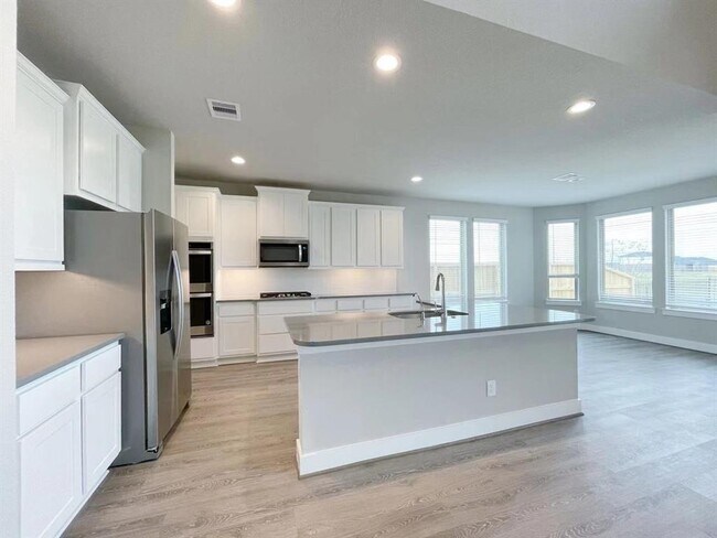 Building Photo - 3514 Gore Creek Dr