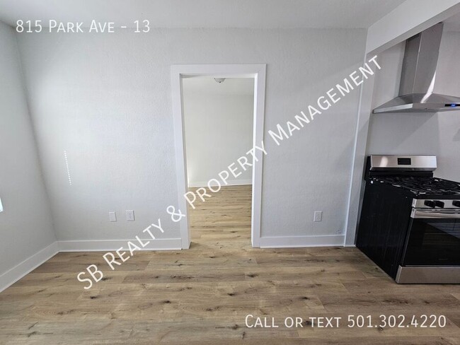 Building Photo - Cozy & Affordable 1-Bedroom Apartment in H...