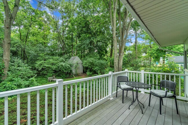 Building Photo - 1807 Fair St