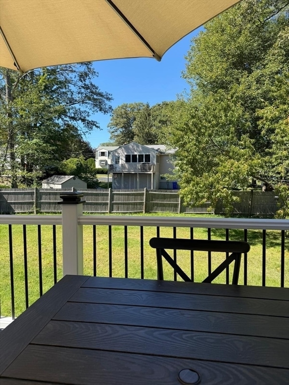 Building Photo - 14 Elizabeth Rd