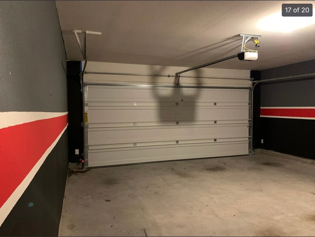 Building Photo - 469 Pollyann Trl