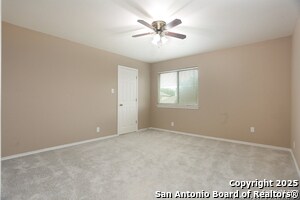 Building Photo - 14514 Redwood Valley