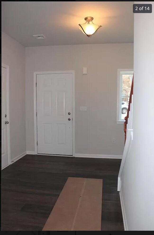 Building Photo - 1606 Clauser St