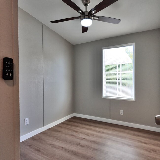 Building Photo - Updated 3-Bed, 2-Bath Home in Active 55+ C...