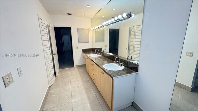 Building Photo - 16220 SW 173rd Ave