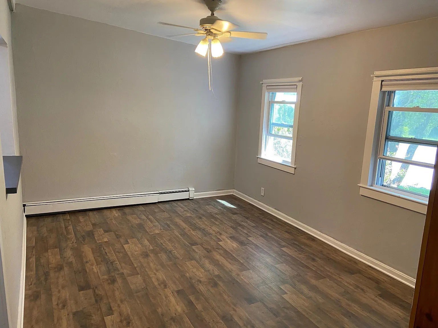 Building Photo - 171 Center Ave