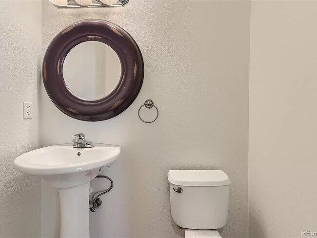 Building Photo - Atwood