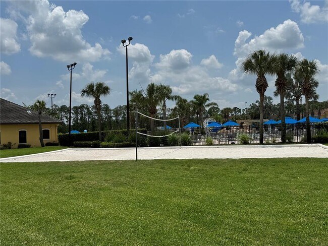 Building Photo - 8977 Coco Palm Rd