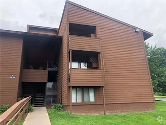 Building Photo - 353 Village Blvd N
