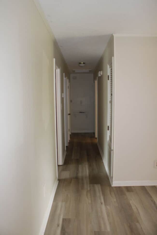 Building Photo - 3 Bedroom 2 Bath W/ Garage Hephzibah!