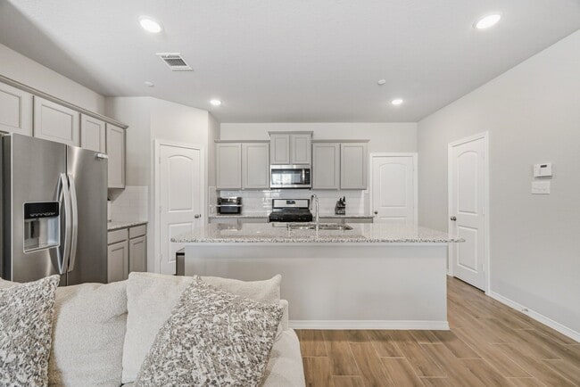 Building Photo - 8050 Scanlan Trce