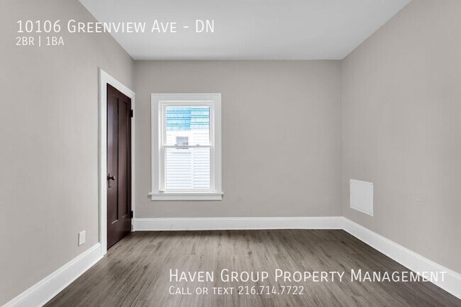Building Photo - 10106 Greenview Ave