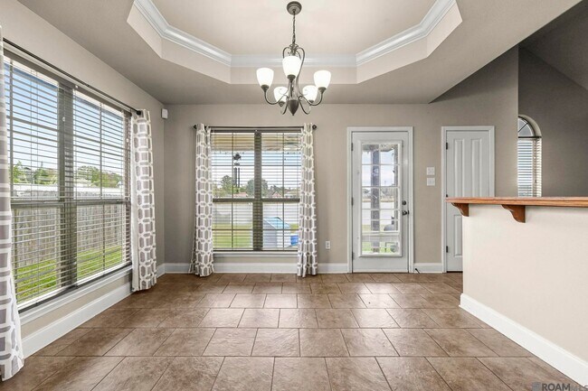 Building Photo - 41481 Hearthstone Ave