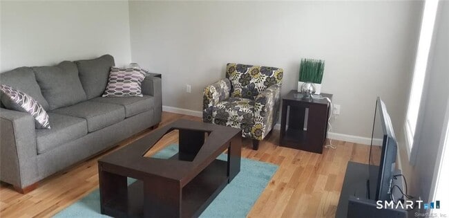 Building Photo - 531 East St