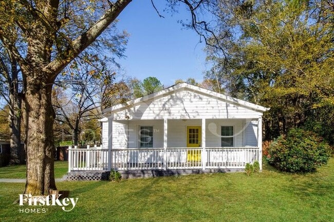 Primary Photo - 3966 Oglesby Rd