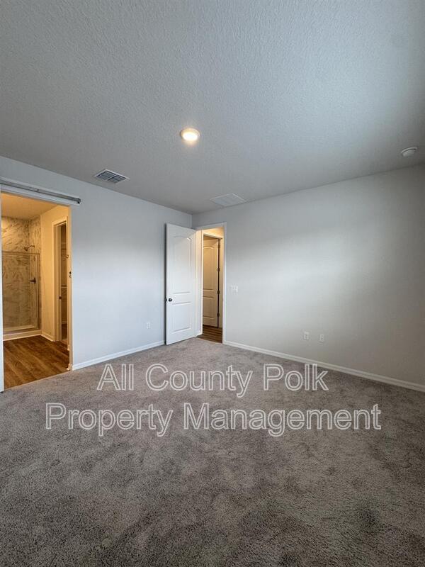 Building Photo - 851 Folklore Ln