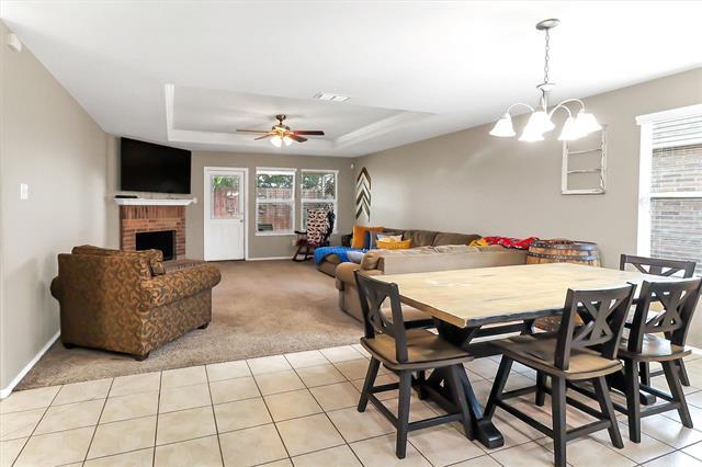 Building Photo - 1713 Megan Creek Dr