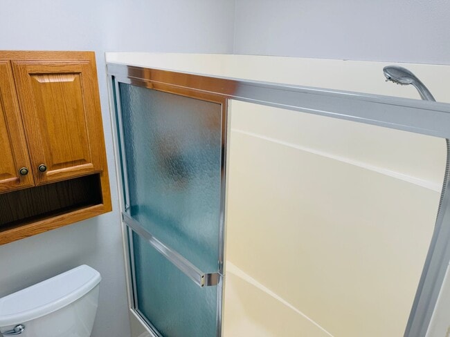 Building Photo - December Free and January HALF OFF! West End Condo with Deck, Central AC and community pool