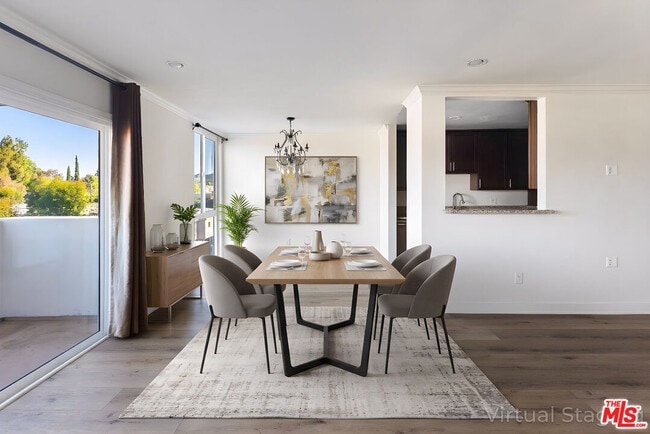 Building Photo - 5454 Zelzah Ave