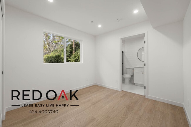 Building Photo - 415 N La Fayette Park Pl