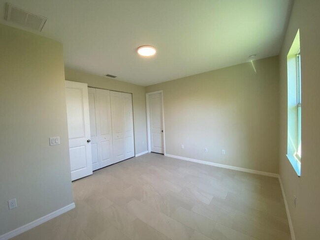 Building Photo - 4718 27th St SW, Lehigh Acres, Fl, 33973