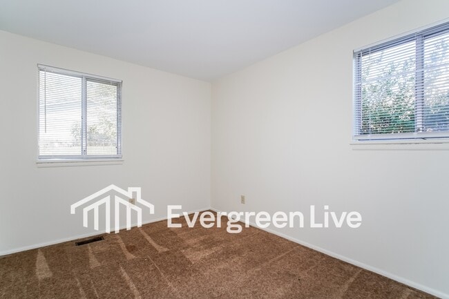 Building Photo - 6319 Taylorsville Rd