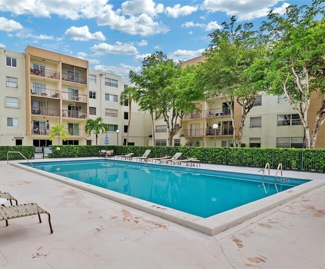 Building Photo - 14250 SW 62nd St