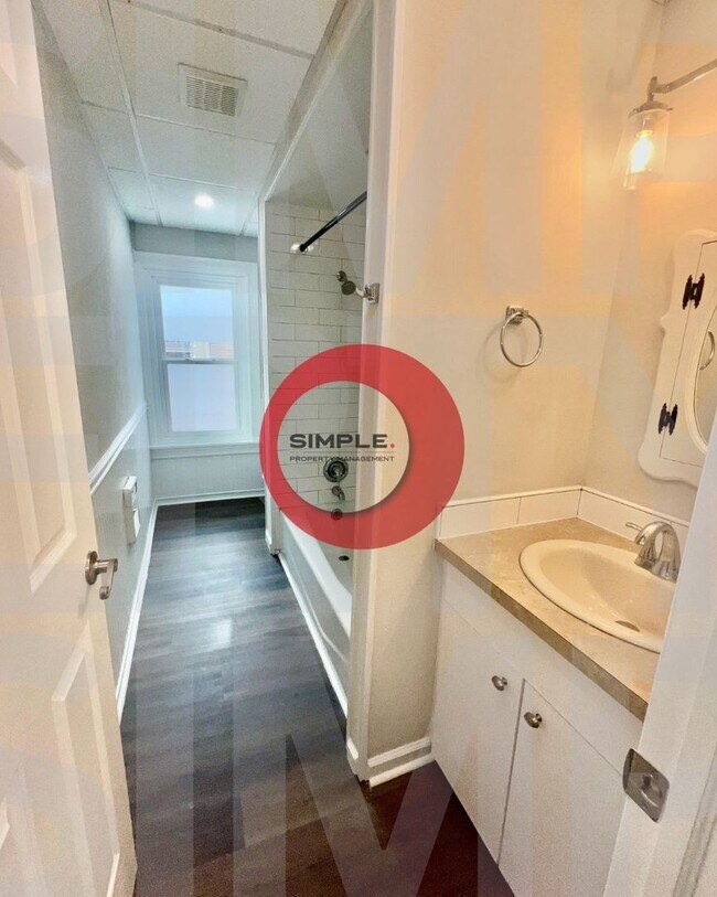 Building Photo - 80 N Hanover St