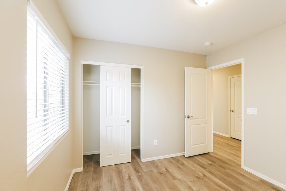 Building Photo - 1607 W Nancy Ln