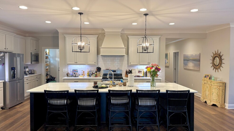 Building Photo - On AU Club Golf Course