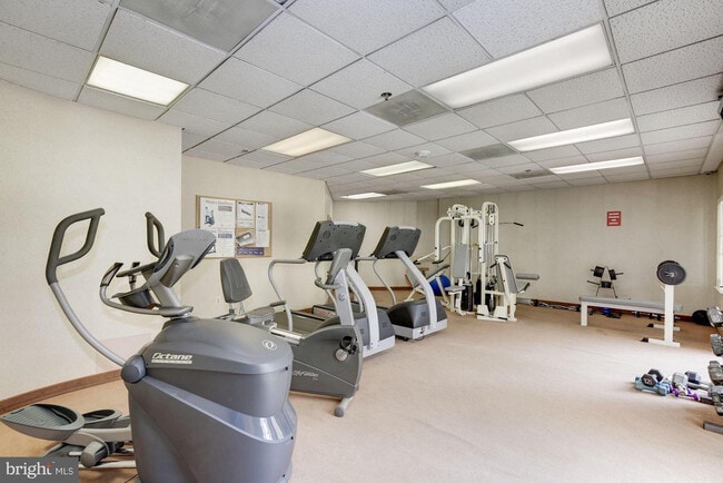 Building Photo - 24 Courthouse Sq