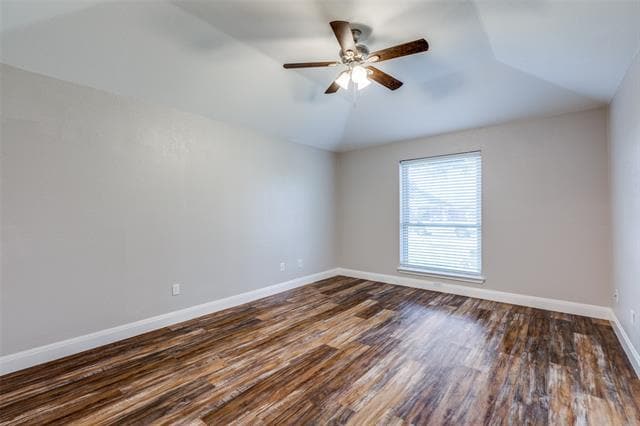 Building Photo - 3814 Drakestone Ave