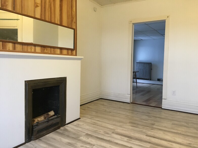 Bedroom - 201 W 3rd St