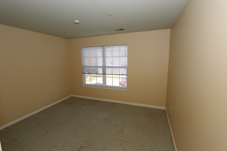 2nd Bedroom - 174 Kendrick Pl