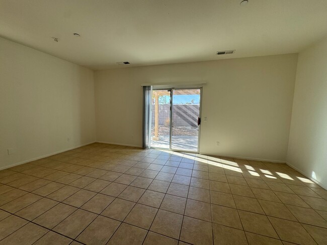Building Photo - 785 Ventana Ridge