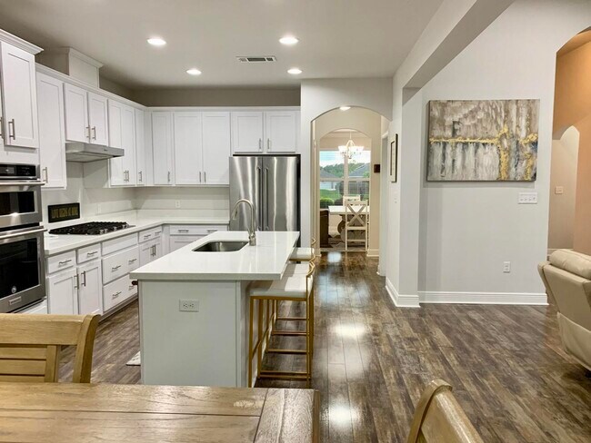 Building Photo - 305 Brighton Cv