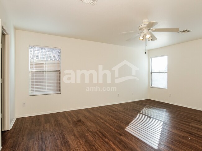 Building Photo - 3213 W Apollo Rd