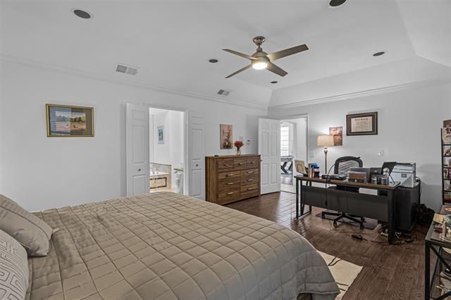 Building Photo - 11123 Manorview Cir