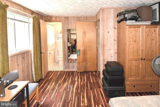 Building Photo - 3602 Sandy Ct